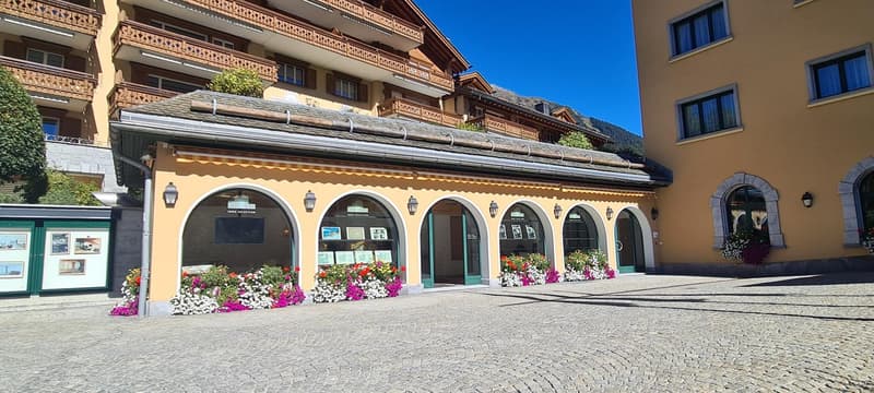 Attraktives Ladenlokal an zentraler Lage in Klosters (1)
