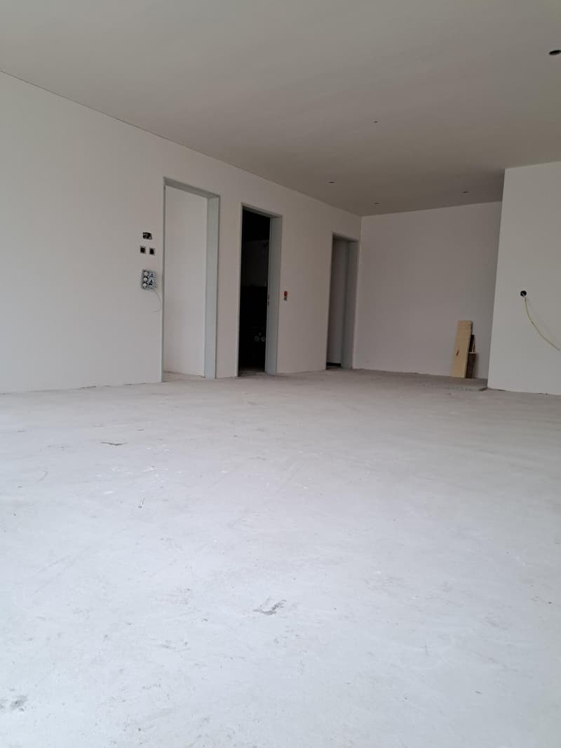 2 Zimmer-Neubauwohnung mit Aussensitzplatz an ruhiger Lage (5)