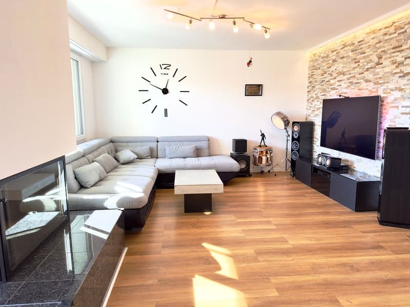 Live centrally and yet quietly: Charming 4 1/2 room apartment in sunny Möhlin (1)