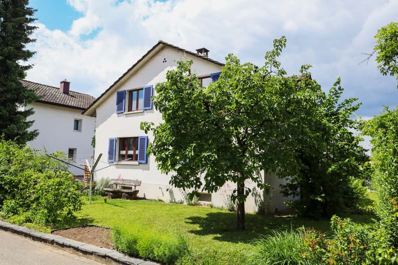 6-room single-family house in a very quiet and sunny location (2)
