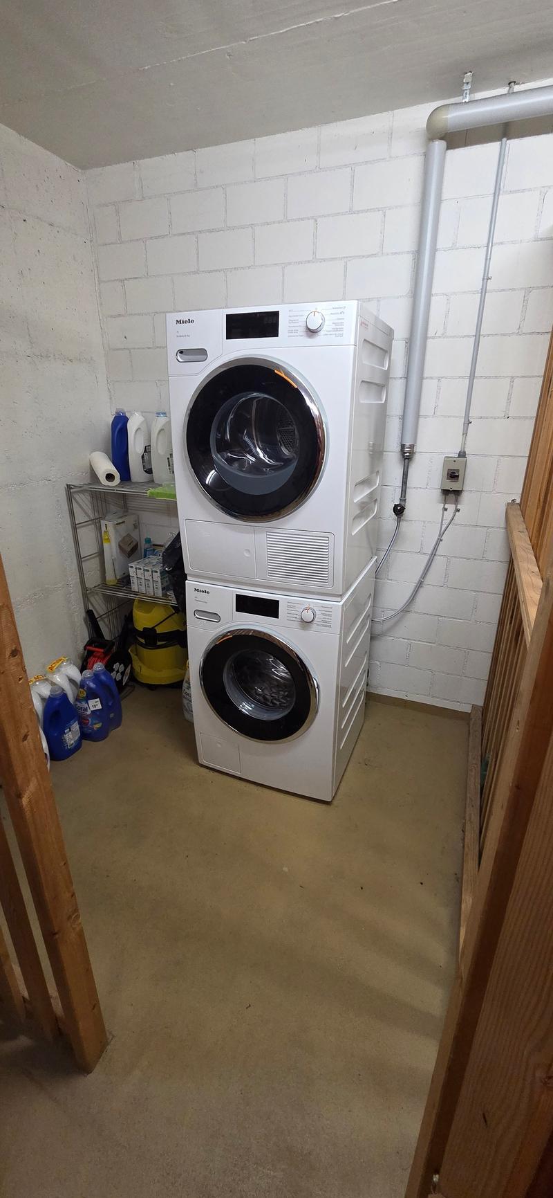 Appartement charmant de 3,5 pièces avec balcon et garage à Schaffhausen (10)