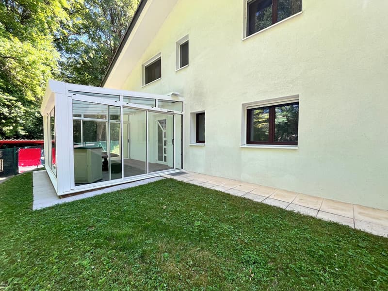 Pregny-Chambésy - 3 pièces meublé de 55 m² avec véranda et jardin - Calme absolu (1)