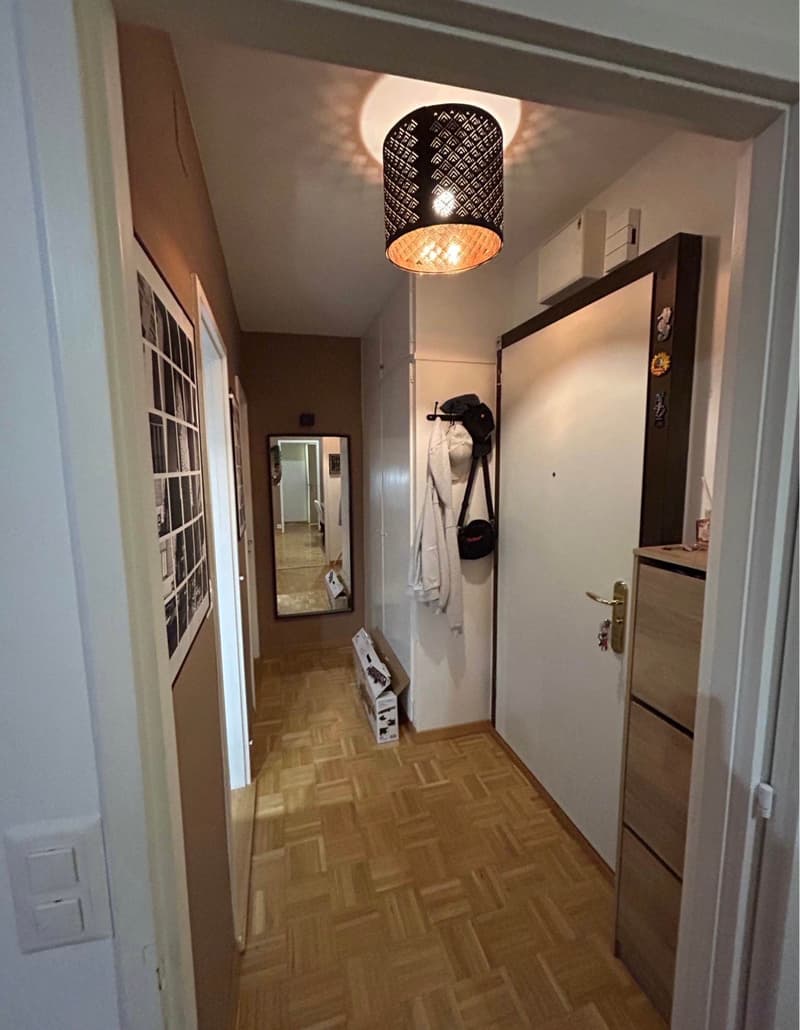 Prächtige 4-Zimmer-Wohnung mit Balkon und Parkplatz (6)