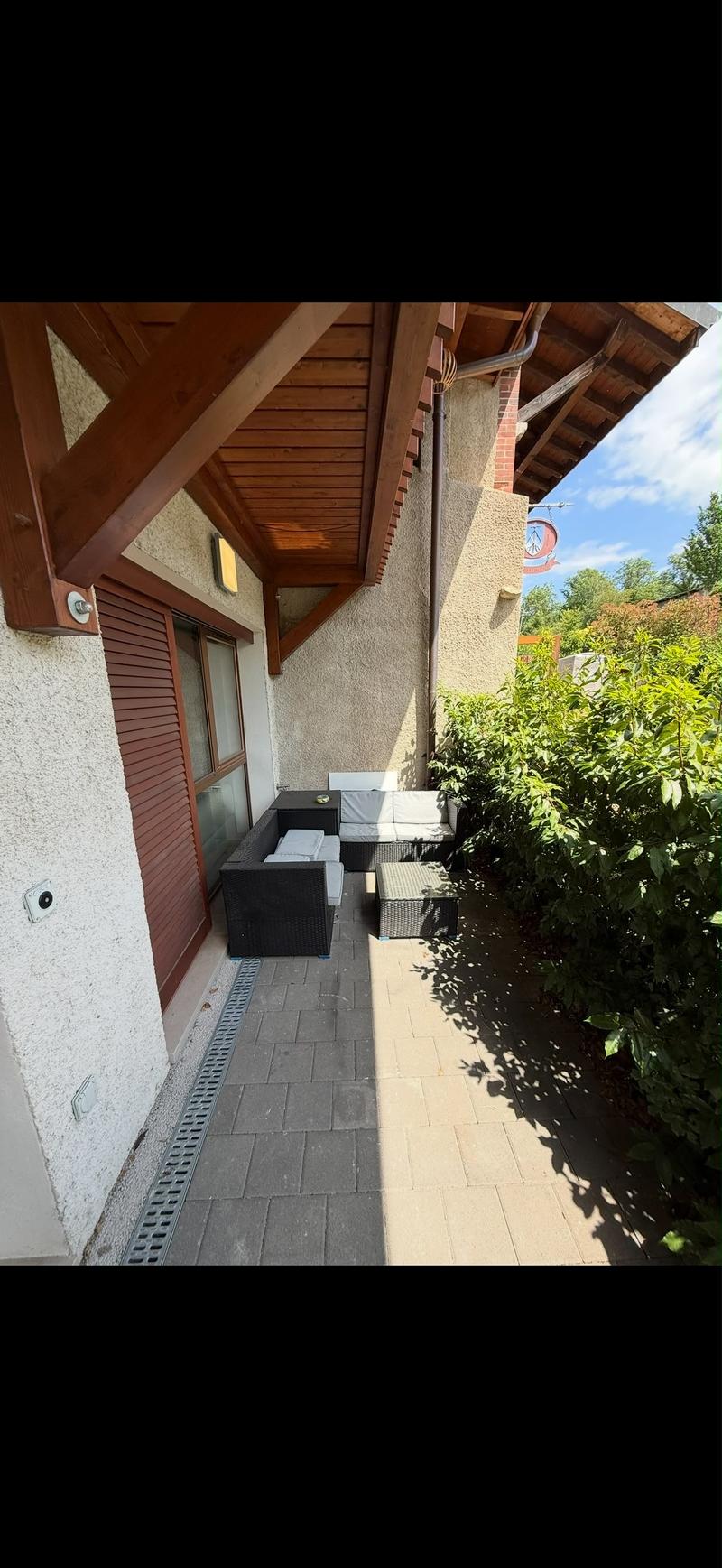 Appartement avec terasse de 4 pièces lumineux à Perly (1)