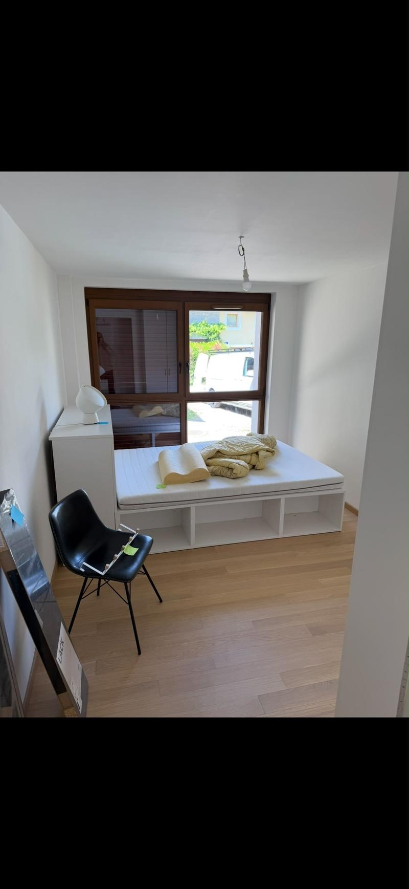 Appartement avec terasse de 4 pièces lumineux à Perly (6)