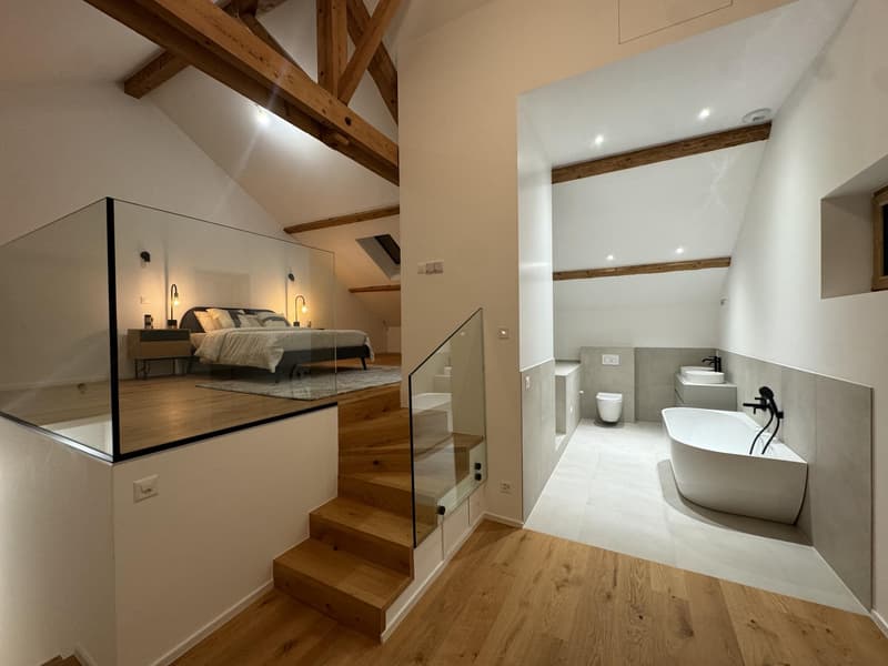 Maison triplex d'exception entièrement rénové de 5,5 pièces - (4)