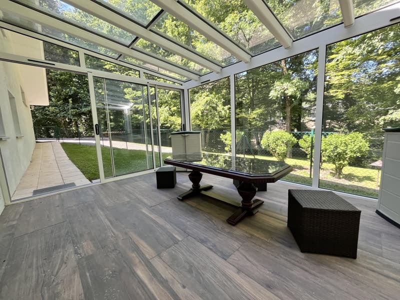 Pregny-Chambésy - 3 pièces meublé de 55 m² avec véranda et jardin - Calme absolu (1)