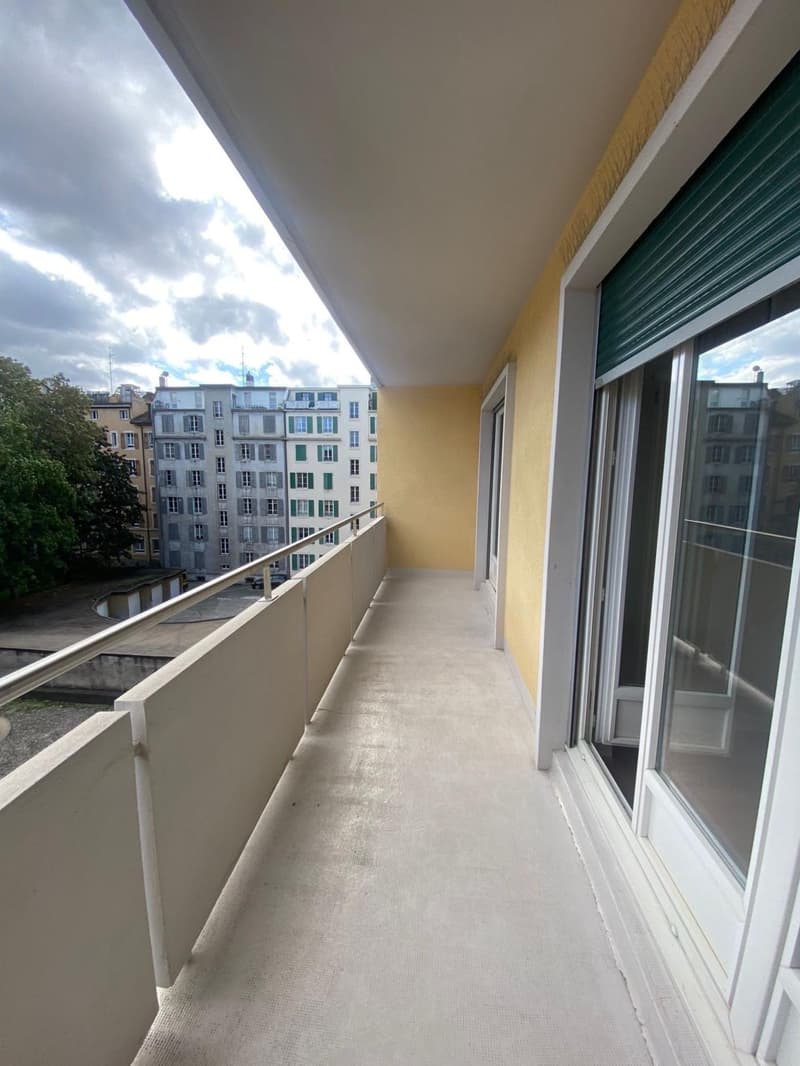 Bel appartement de 3.5 pièces avec grand balcon (1)