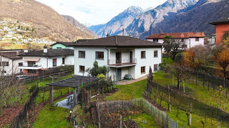 Spacious House with Garden in Roveredo (4)