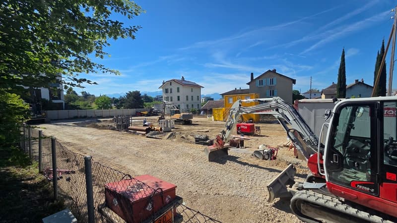 ESPACE-LUMIERE-VUE-3 ou 4 CHAMBRES-TERRASSE en ATTIQUE (2)