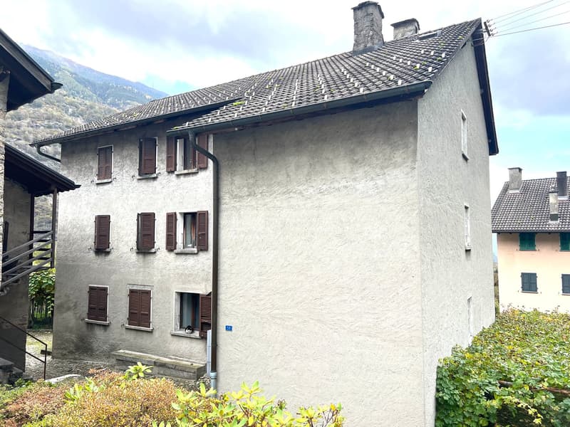 Flexibles Zweifamilienhaus mit Potenzial in Giornico, Tessin (2)