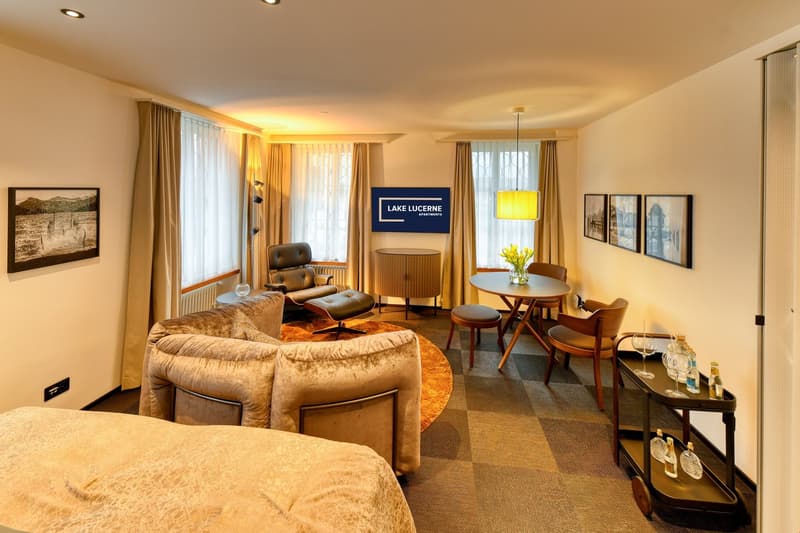 Appartement meublé exclusif dans la Villa Felsenau à Hergiswil sur le lac (1)