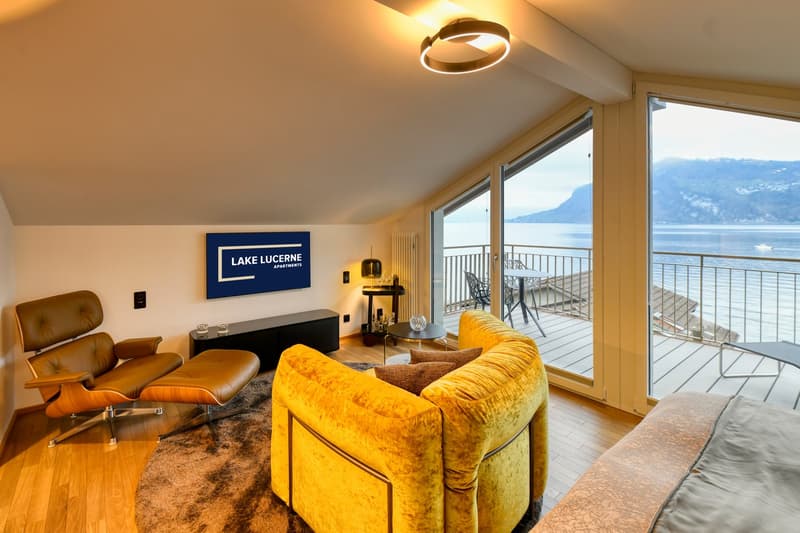 Exclusive furnished apartment with breathtaking lake view in Hergiswil (3)