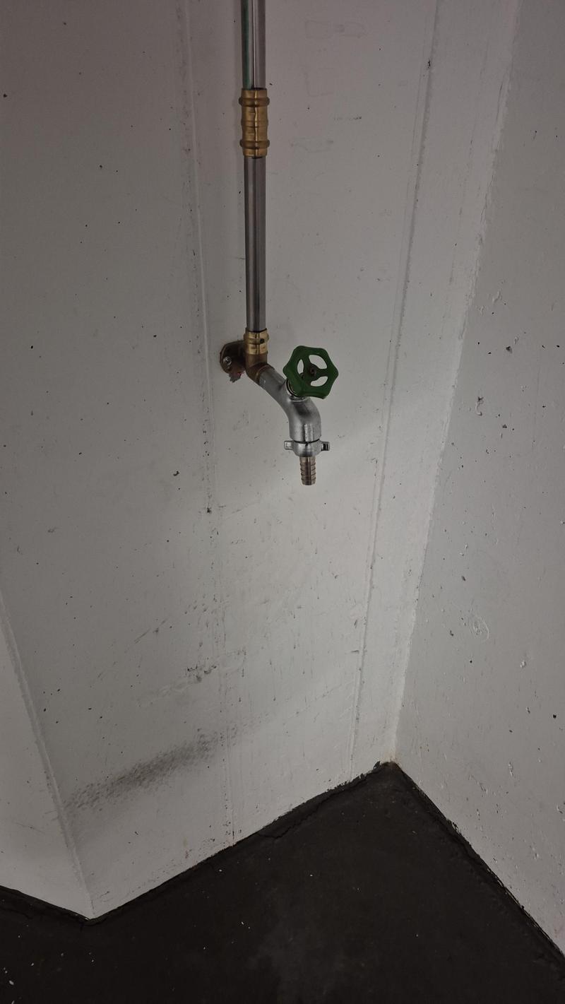 Grand atelier ou entrepôt - Central à Baden (4)