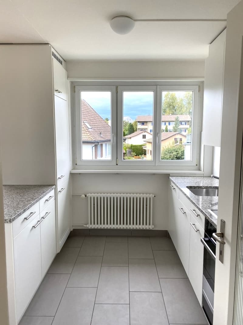 Appartamento di 3,5 locali con balcone a Niederrohrdorf (5)