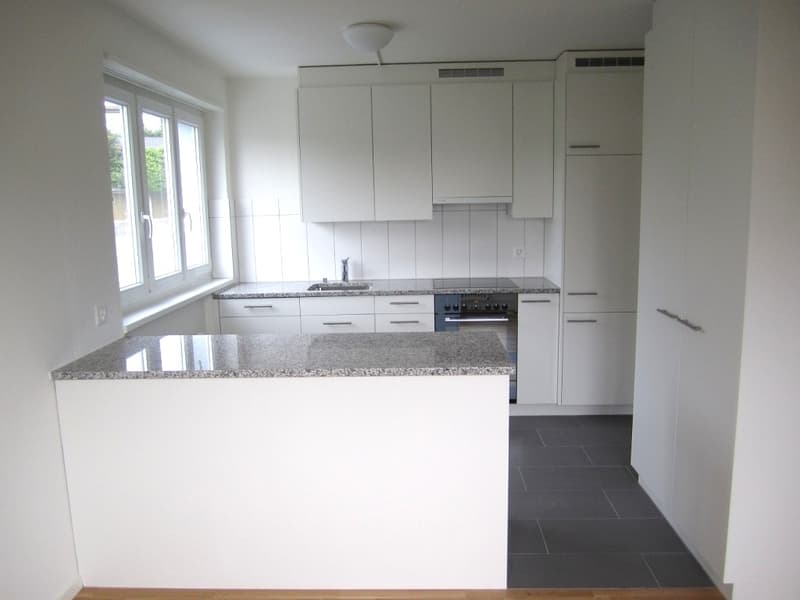 Appartamento di 3,5 locali con balcone a Niederrohrdorf (6)