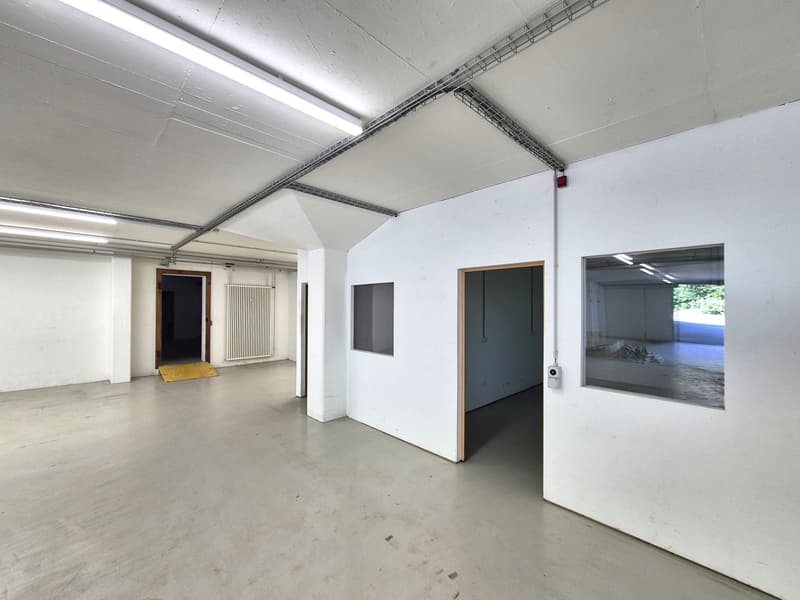 266 m² commercial space on the lower ground floor on Bahnhofstrasse in Mellingen (2)
