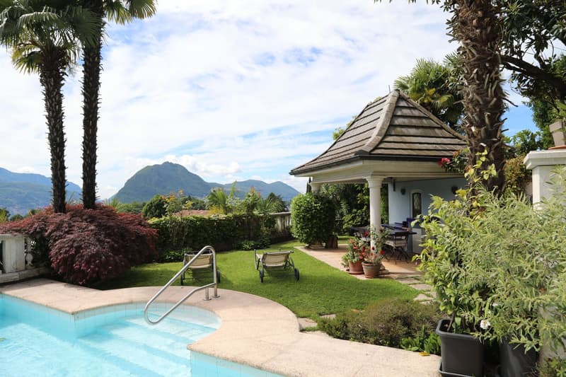 Panoramic villa with view of Lake Lugano and swimming pool (5)