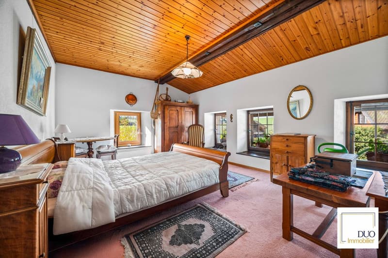 Authentic 7.5-room house (8)