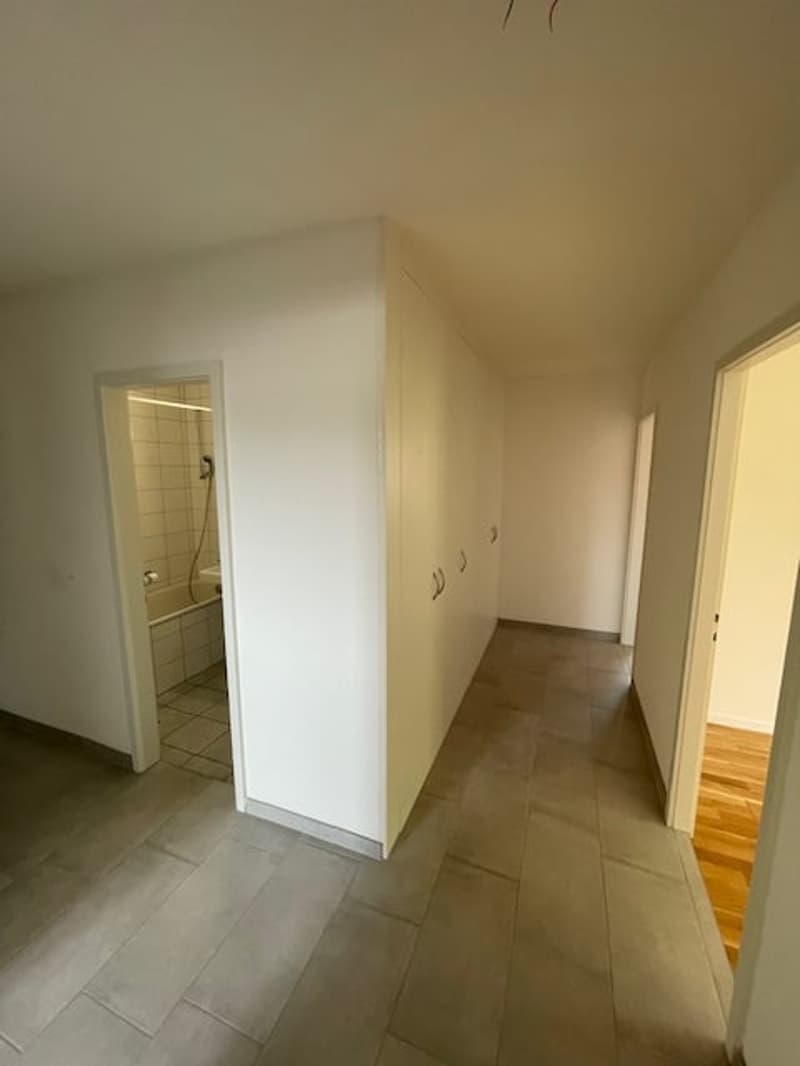 Bel Appartement 3 pièces rénové, calme, avec balcon à Cortaillod (14)