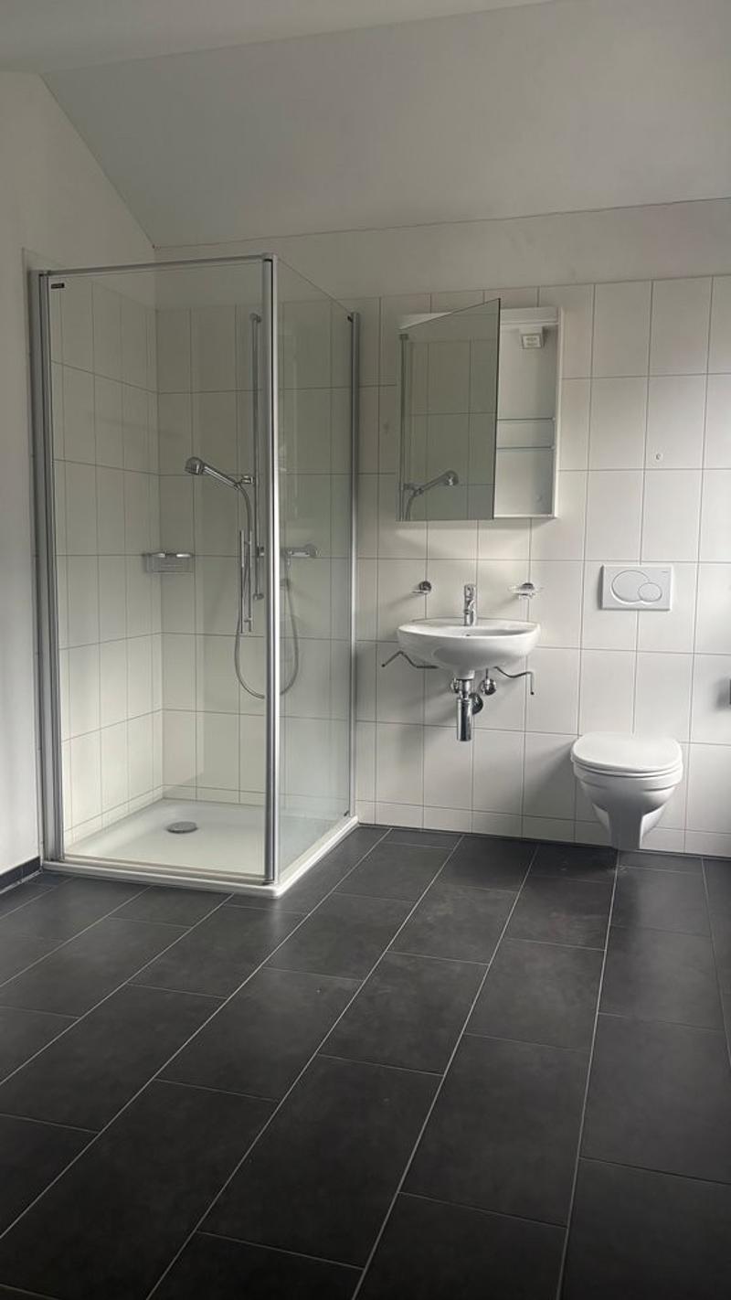 Badezimmer_oben.jpg