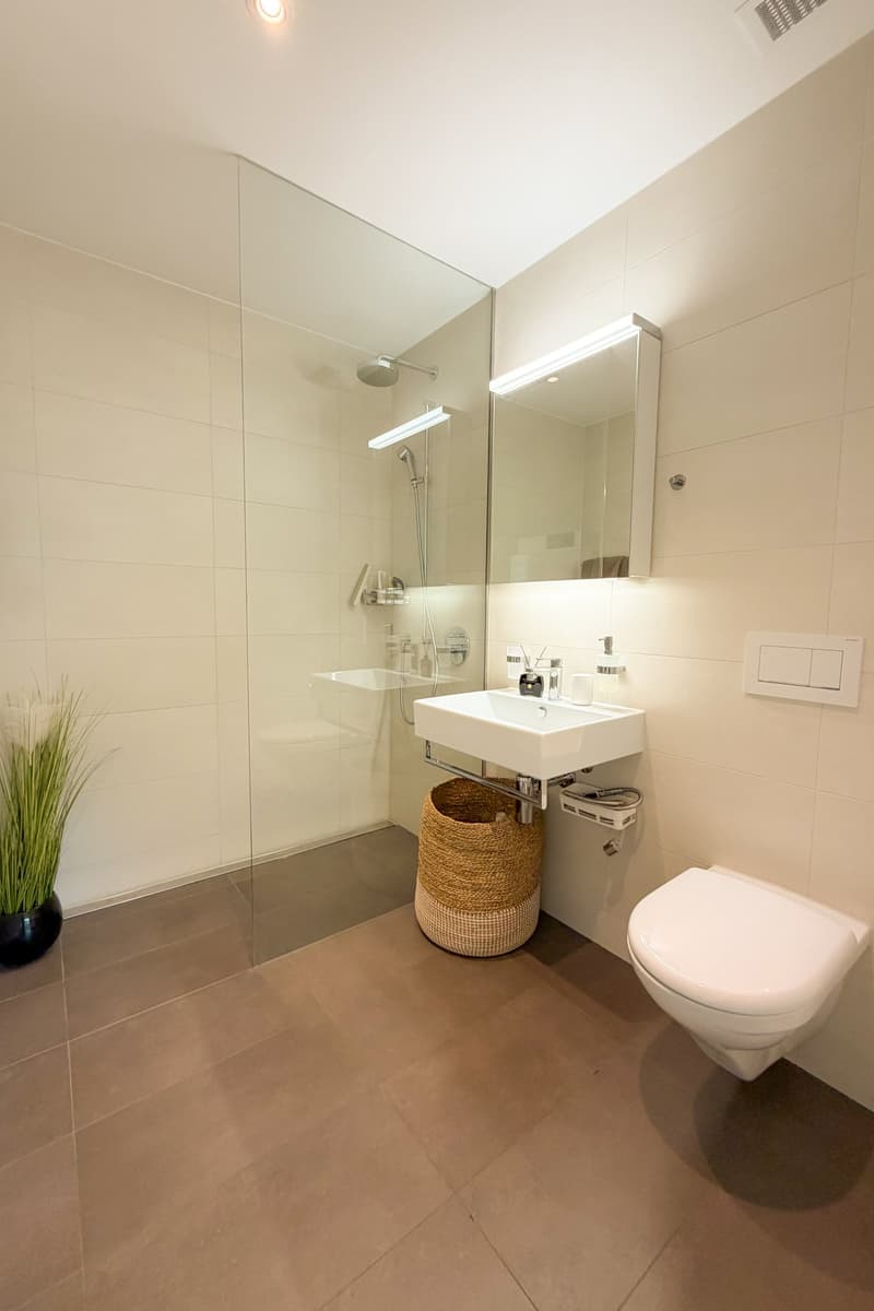 Badezimmer mit Italienische Dusche