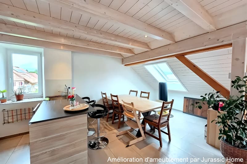 Contemporary loft of 4.5 rooms, 153 m² of volume and light in Alle (3)