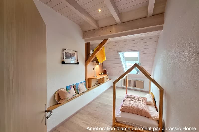 Contemporary loft of 4.5 rooms, 153 m² of volume and light in Alle (6)