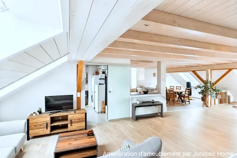 Contemporary loft of 4.5 rooms, 153 m² of volume and light in Alle (10)