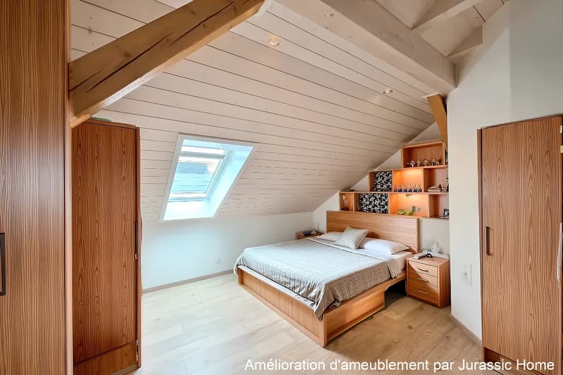 Contemporary loft of 4.5 rooms, 153 m² of volume and light in Alle (9)