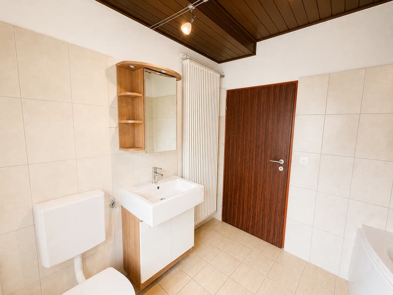 Maison bifamiliale charmante à Grandfontaine – 4.5 pièces avec garage et balcon (9)