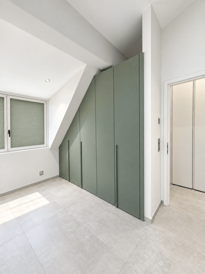 Attique neuf contemporain avec une magnifique vue lac & montagnes - Belle hauteur sous plafond (19)