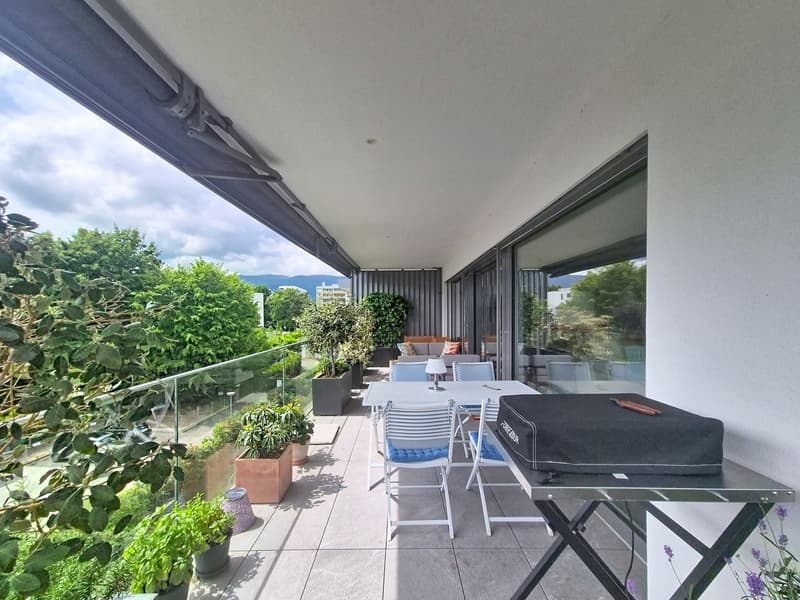 3 minutes walk from the train station with 42 m2 balcony (2)