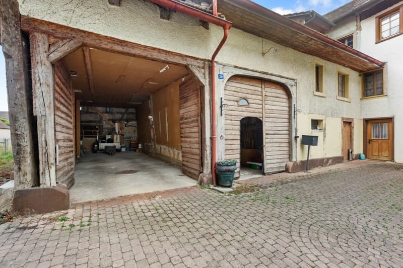 7 ½-room single-family house with exceptional space offer (9)