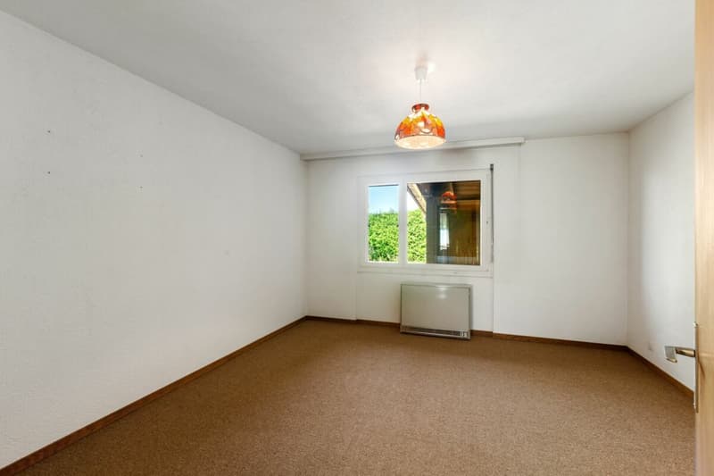Grosszügiges 6½-Zimmer-Einfamilienhaus mit Doppelgarage (16)
