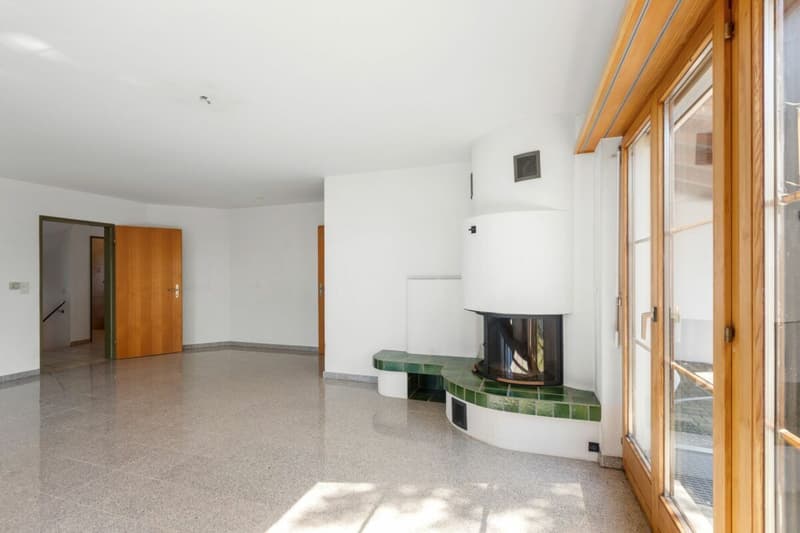 Freistehendes 6½-Zimmer-Einfamilienhaus mit viel Platz für die Familie (4)