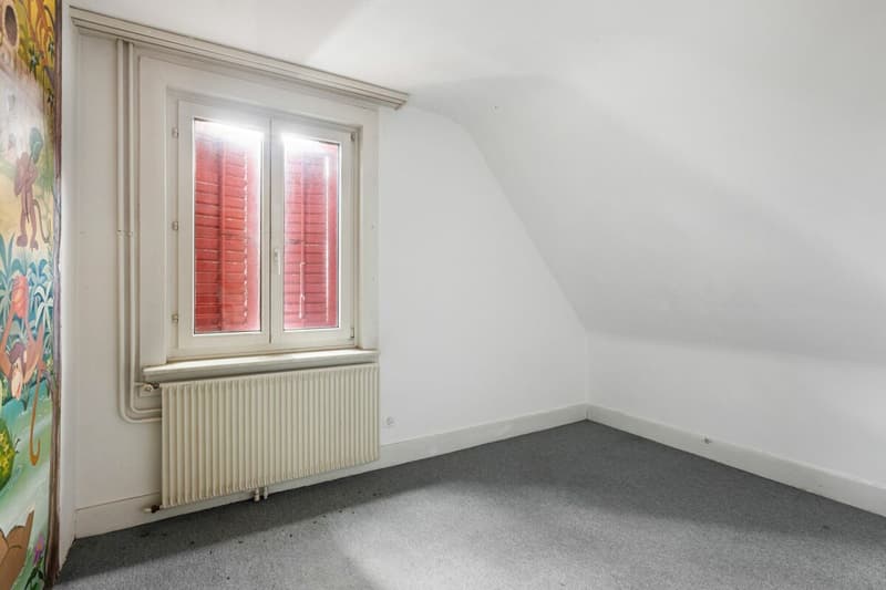 Charmantes 5½-Zimmer  Einfamilienhaus an zentraler Lage (11)
