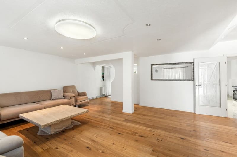 6½-Zimmer-Einfamilienhaus mit grosszügigem Dachgeschoss (5)