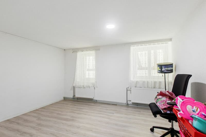 6½-Zimmer-Einfamilienhaus mit grosszügigem Dachgeschoss (14)