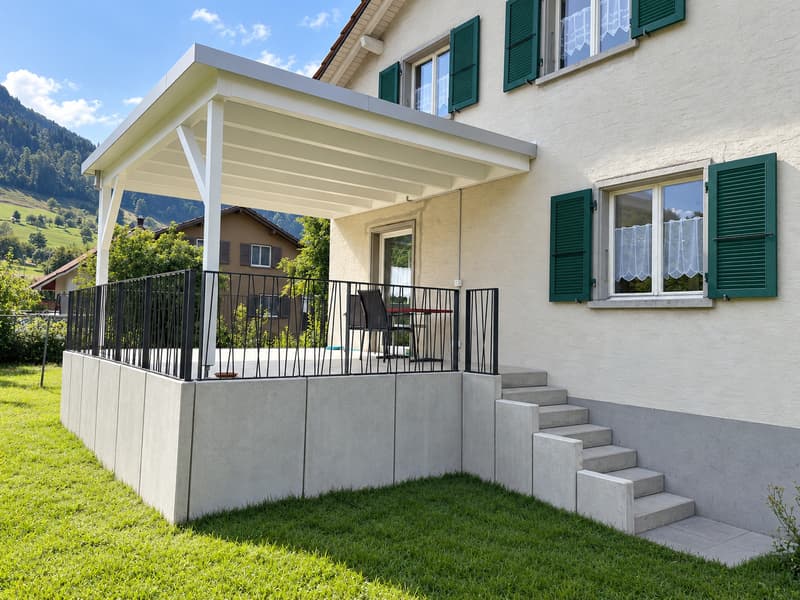 Ab 01.12.2026 Familienfreundliches 5-Zimmer-Haus mit Garten und überdachtem Sitzplatz in Erschwil (2)