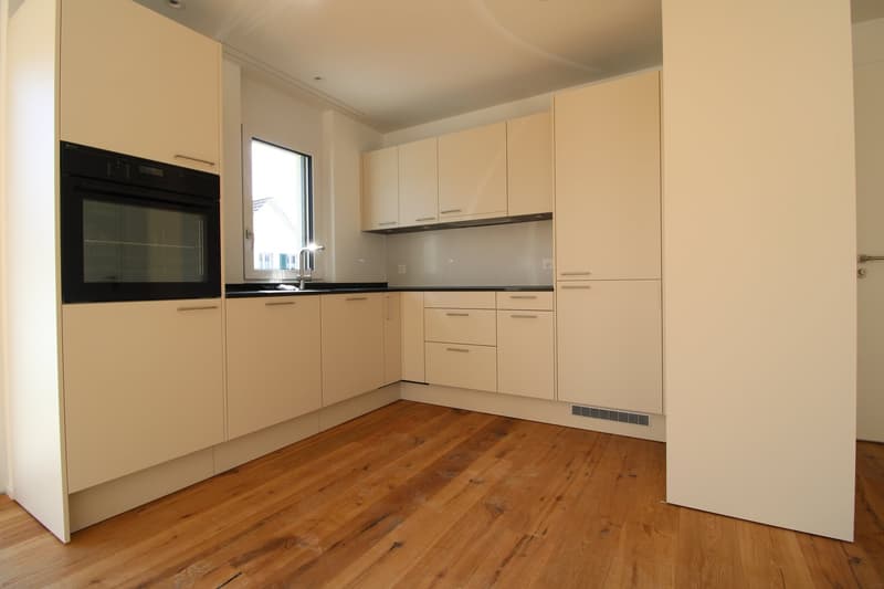 Appartement neuf de 2,5 pièces - Moderne avec caractère de village (3)