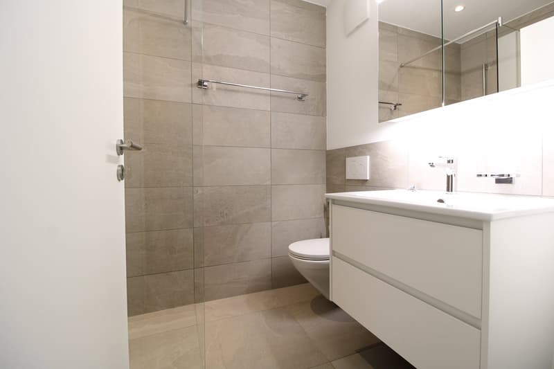 Appartamento moderno 4.5 locali con terrazza spaziosa a Kreuzlingen (9)