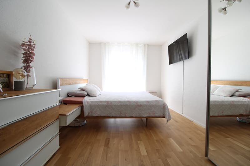 Charming and bright 3.5-room apartment (ground floor) (5)