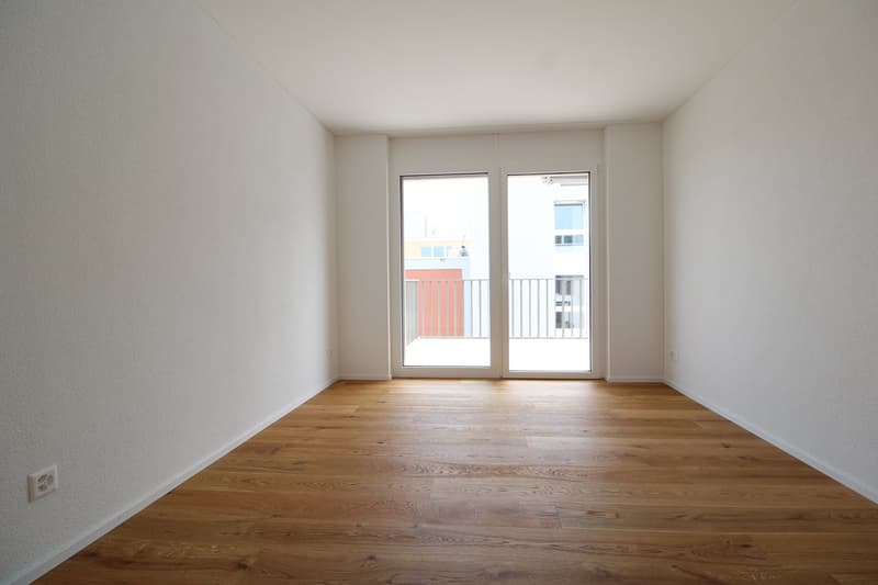 Moderne 4.5-Zimmerwohnung mit zwei Bädern und gemütlichem Sitzplatz (4)