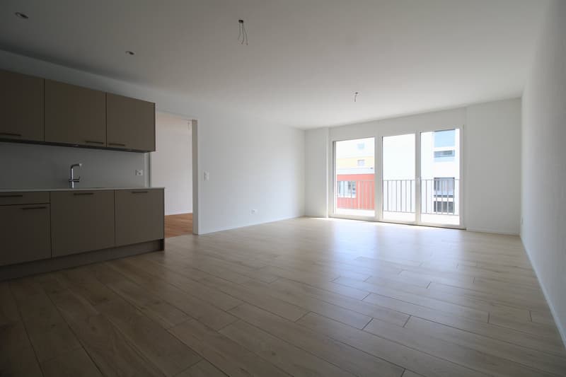 Moderne 4.5-Zimmerwohnung mit zwei Bädern und gemütlichem Sitzplatz (3)
