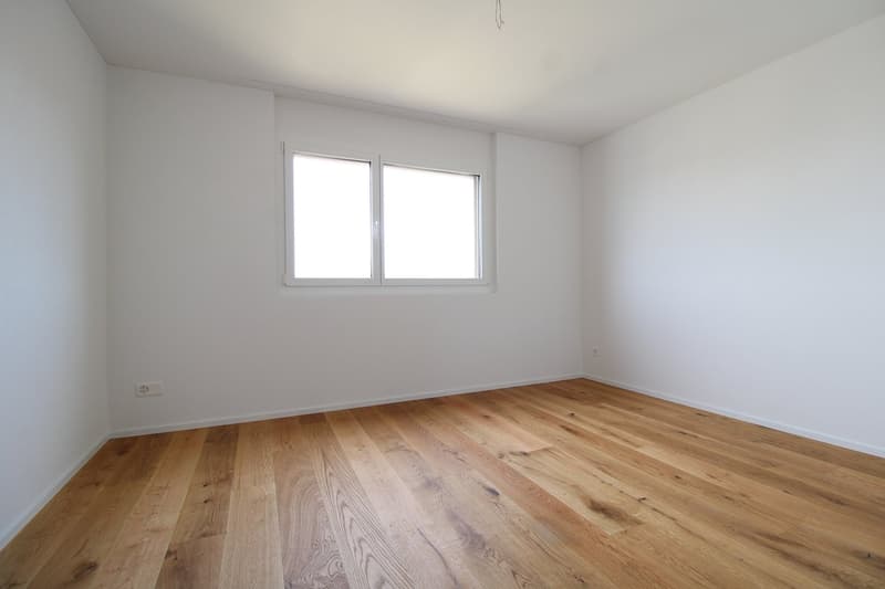 Moderne 4.5-Zimmerwohnung mit zwei Bädern und gemütlichem Sitzplatz (5)