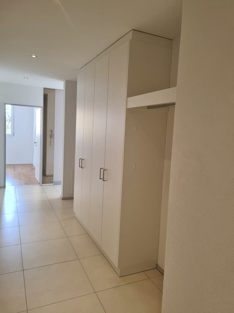 Stilvolle 3.5-Zimmerwohnung mit grosser Terrasse in Arbon (5)