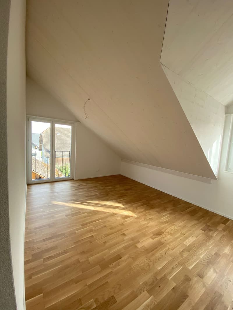 Charmante und helle 4.5 Zimmer-Maisonette-Wohnung (6)