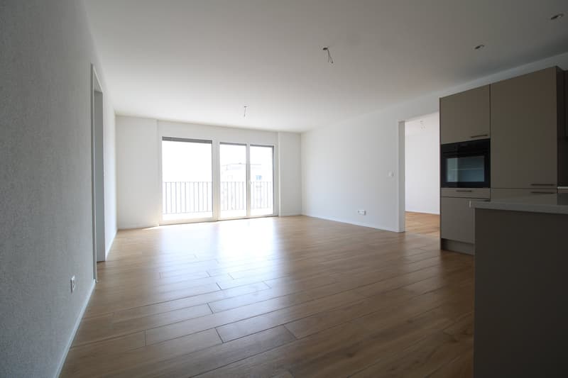 Moderne 3.5-Zimmer-Wohnung mit grosszügigem Balkon in Niederuzwil (1)
