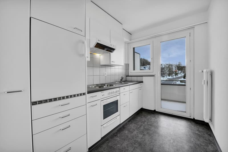 Küche mit Balkon
